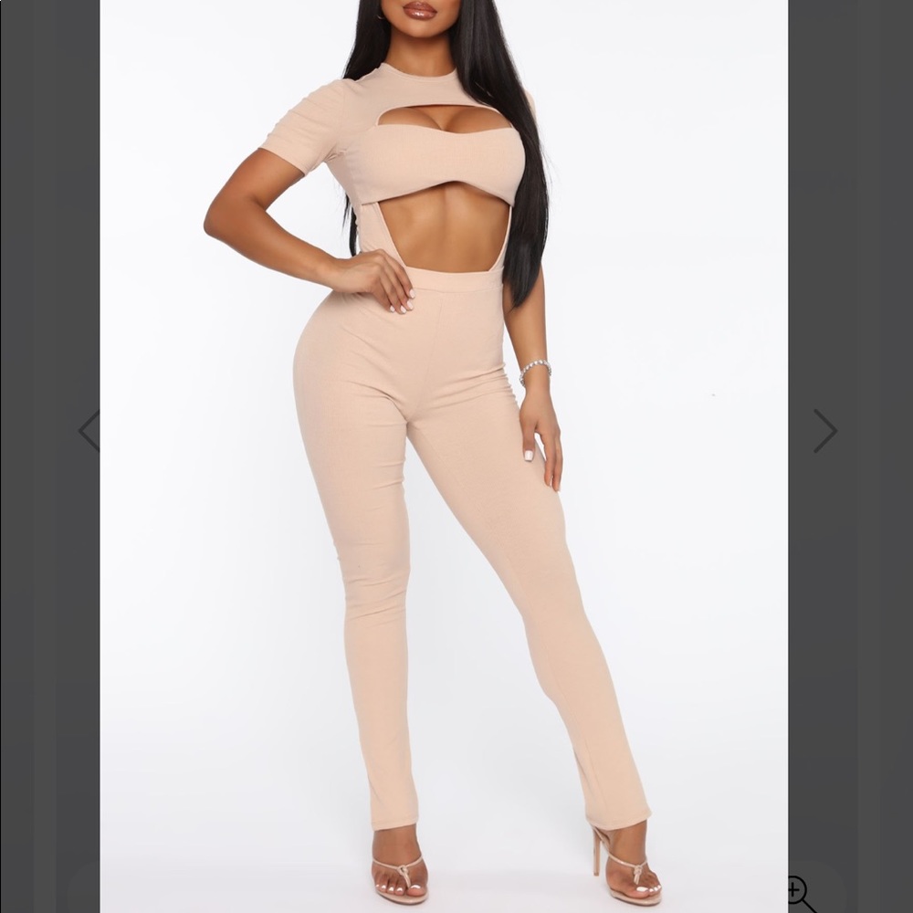 NWT Fashion nova cutting you out ribbed set size s